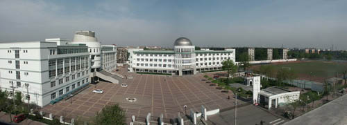 天津市第三中學(xué)